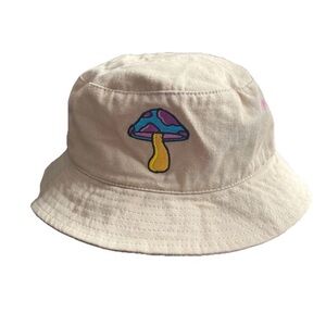 AC cotton bucket hat with a mushroom embroidery
